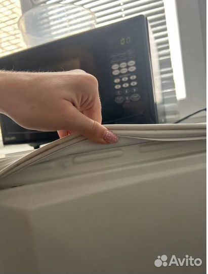 Уплотнитель для холодильника Атлант хм-6224-180