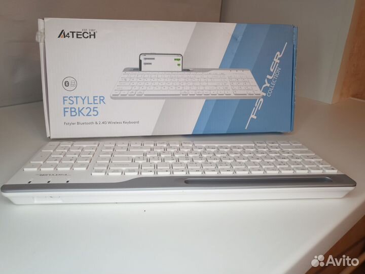 Беспроводная клавиатура A4tech Fstyler FBK25
