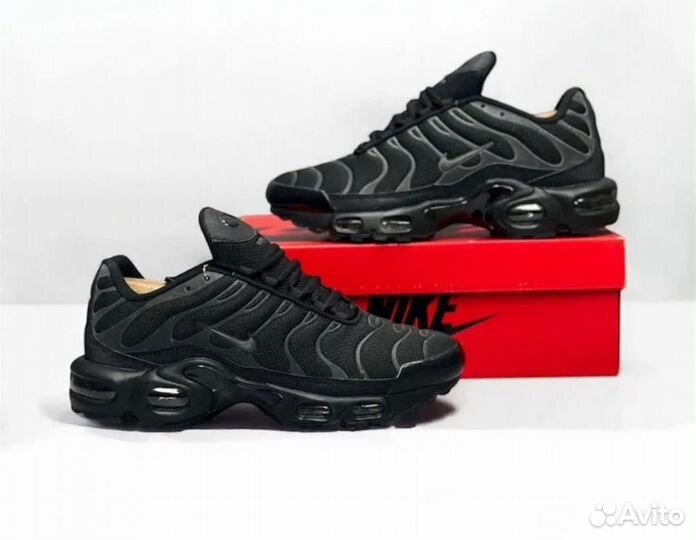 Кроссовки Nike Air Max Tn Plus