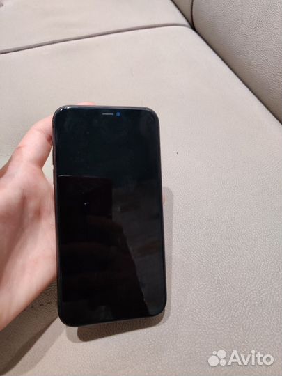 Телефон iPhone 11 128 gb