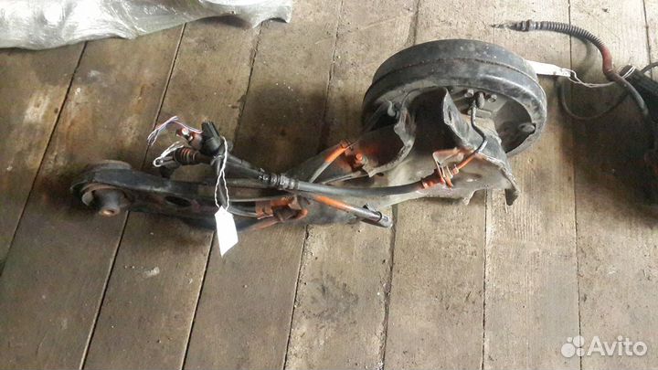 Ступицы в сборе Mitsubishi lancer 6