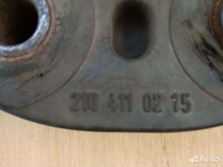 Муфта кардана mercedes A2104110215