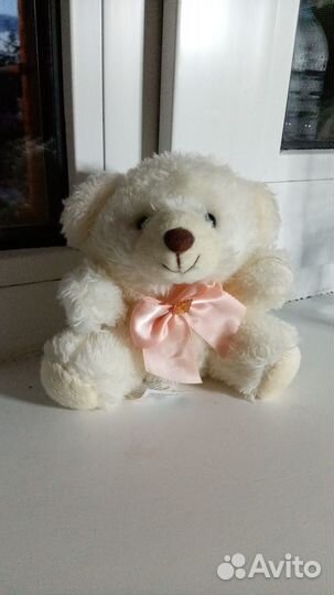 Белый мишка