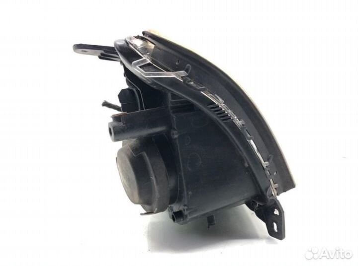 Фара Opel Vectra C (2002-2008)