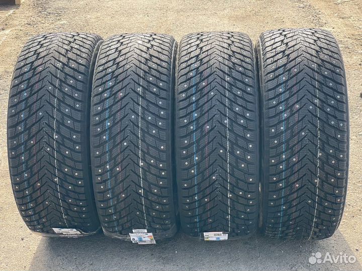 Arivo Ice Claw ARW7 235/50 R19 103T
