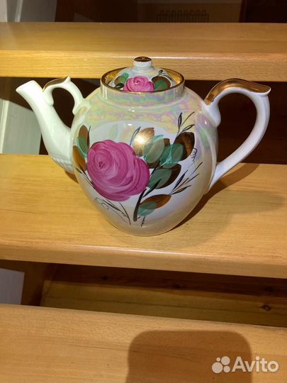 Расписной чайник,розы перламутр