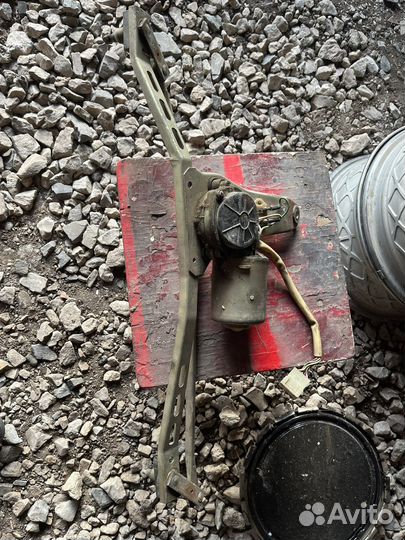 Трапеция дворников ваз 2108 с моторчиком