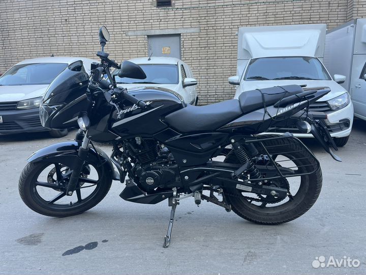 Bajaj Pulsar 180