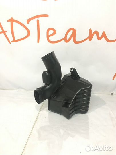 Резонатор воздушного фильтра honda accord 8