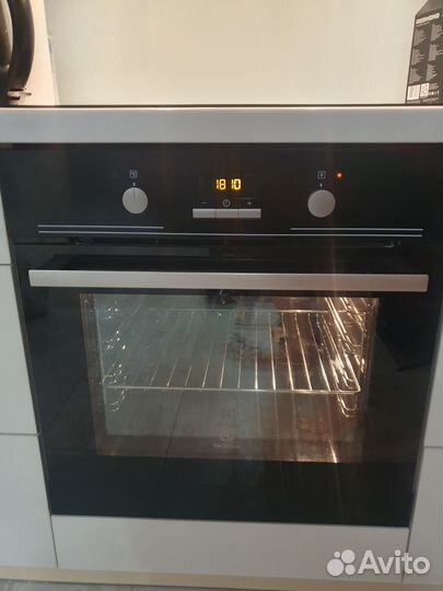 Духовой шкаф electrolux