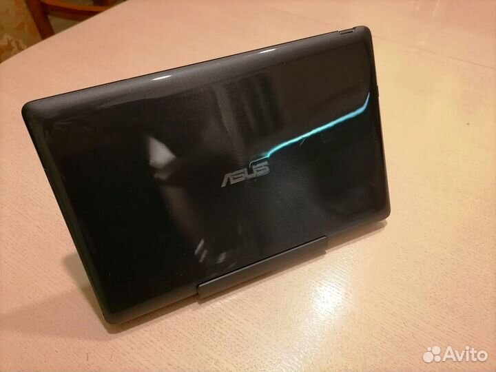 Планшет с клавиатурой Asus Transformer T100TA