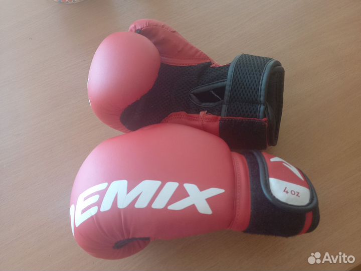 Боксерские перчатки детские 4 oz