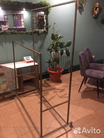 Вешалка напольная