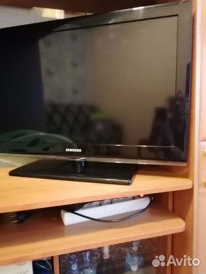 Телевизор б/у