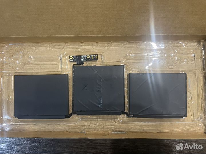 Бу аккумулятор 1713 для MacBook Pro A1708