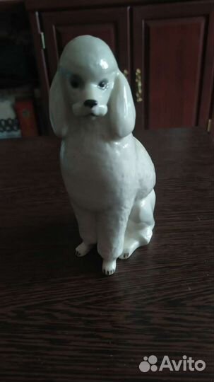 Фарворовая статуэтка Большой пудель