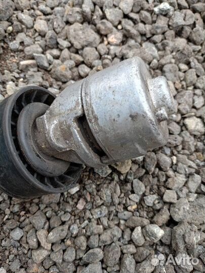 Натяжитель ремня агрегатов Ford Ka 1.3 OHV