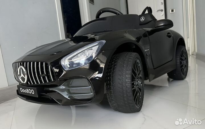 Детский электромобиль Mercedes-Benz AMG GT