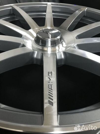 Диски на Мерседес S class AMG R20 разноширокие