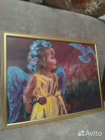 Картина вышита крестиком размер 30 на 40 см