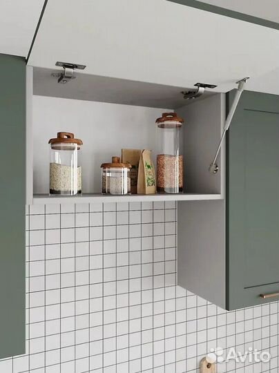 Кухонный гарнитур новый готовый