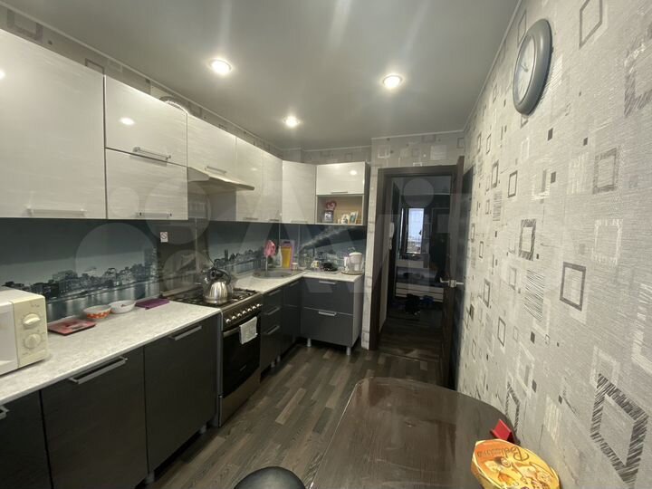 3-к. квартира, 62 м², 5/9 эт.