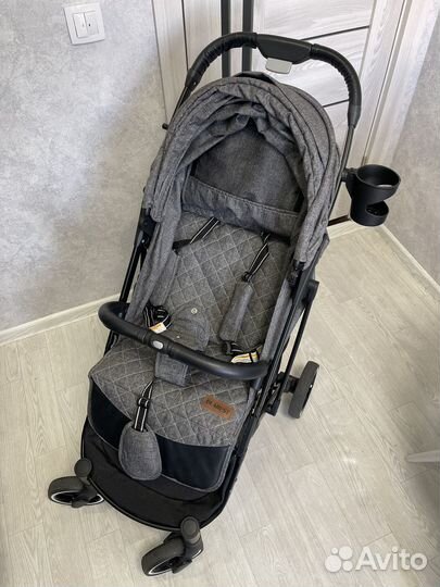 Прогулочная коляска 818 Plus Black Grey