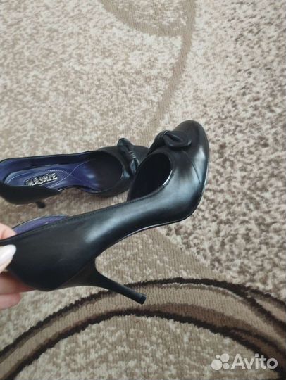 Туфли женские 39 размер черные