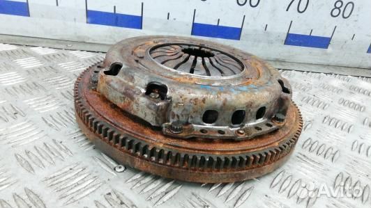 Маховик демпферный бензиновый skoda fabia 2 (3UK10