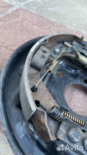 Колодки и рычаг honda fit