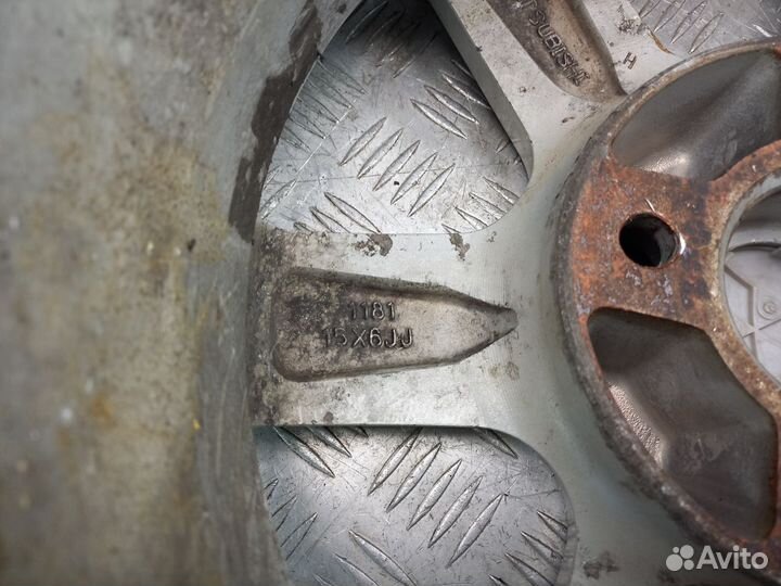 Литой диск 4x114.3 R15