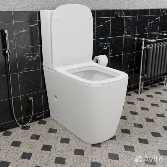 Унитаз напольный с бачком