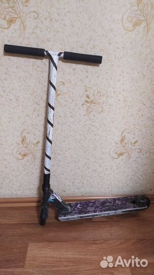 Трюковой самокат