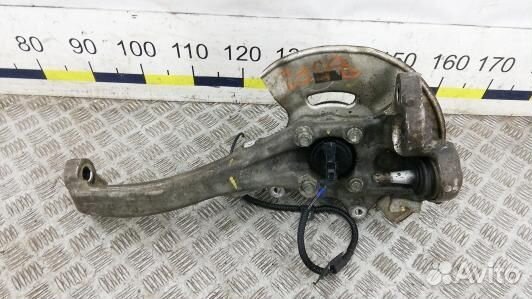 Ступица передняя левая hyundai genesis (85F02K901)