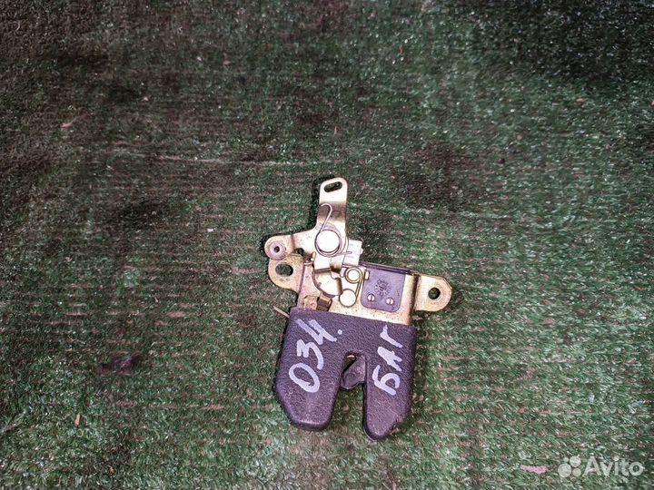 Замок багажника Volkswagen Passat B5 рестайлинг (2