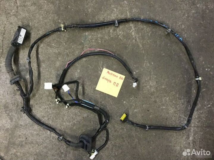 Проводка (коса) двери передней Nissan Murano Z50