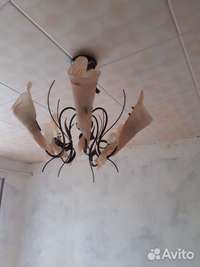 Люстра потолочная
