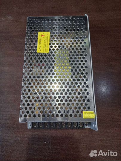 Блок питания