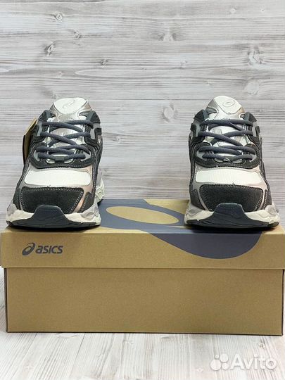 Кроссовки Asics Термо premium