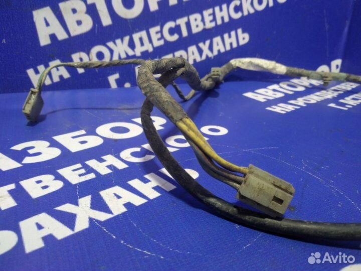 Проводка двери Honda Accord 5 седан 1994