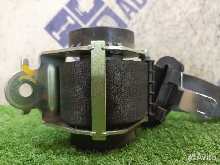Ремень безопасности задний правый Renault Fluence