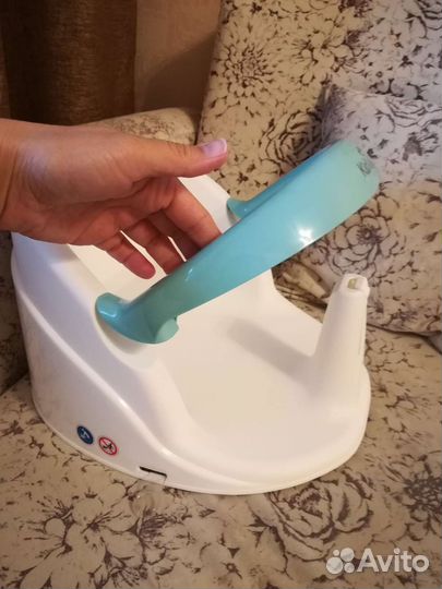 Сиденье для купания малыша