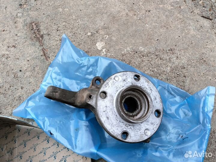 Кулак поворотный ваз 2112 левый