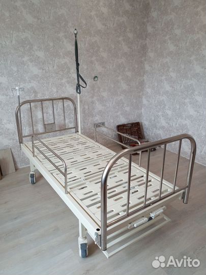Кровать для лежачих больных