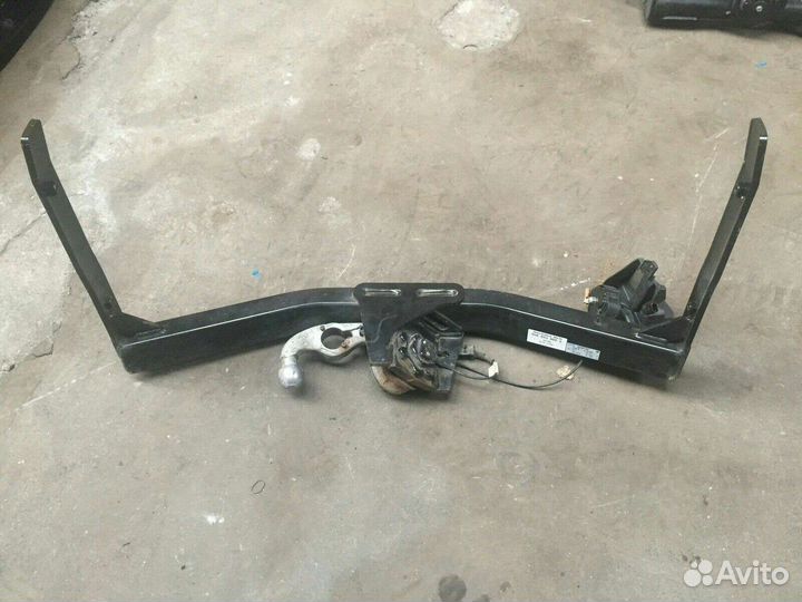 Фаркоп тсу Volkswagen Tiguan