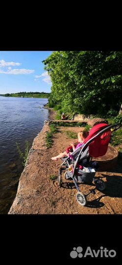 Прогулочная коляска