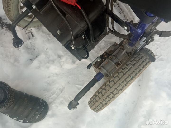 Коляска инвалидная электрическая