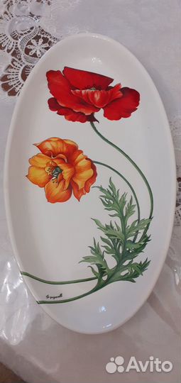 Новое овальное блюдо. Италия