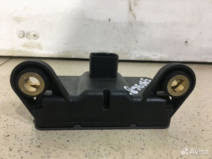 Датчик ускорения Хонда