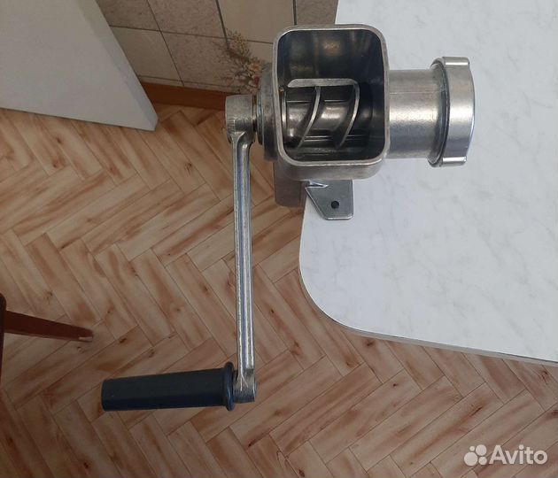 Мясорубка ручная